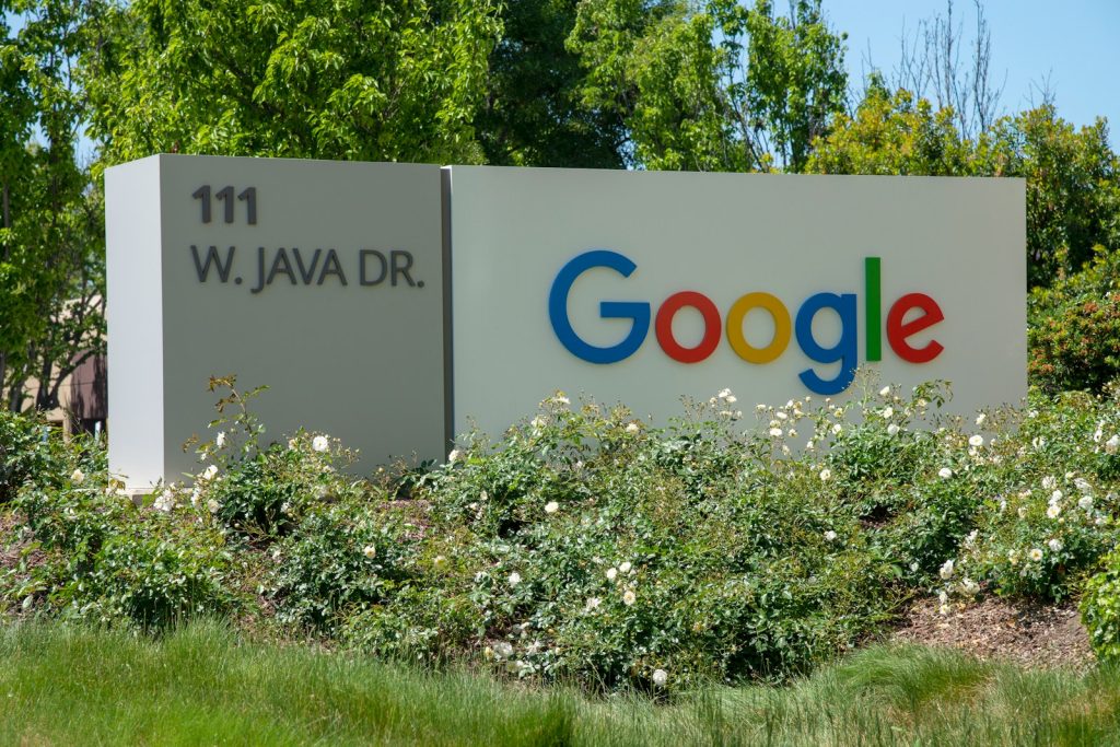 lkjx3s4pdog-1024x683 Why AI Developers Are Skipping Google’s Gemini – What Went Wrong?